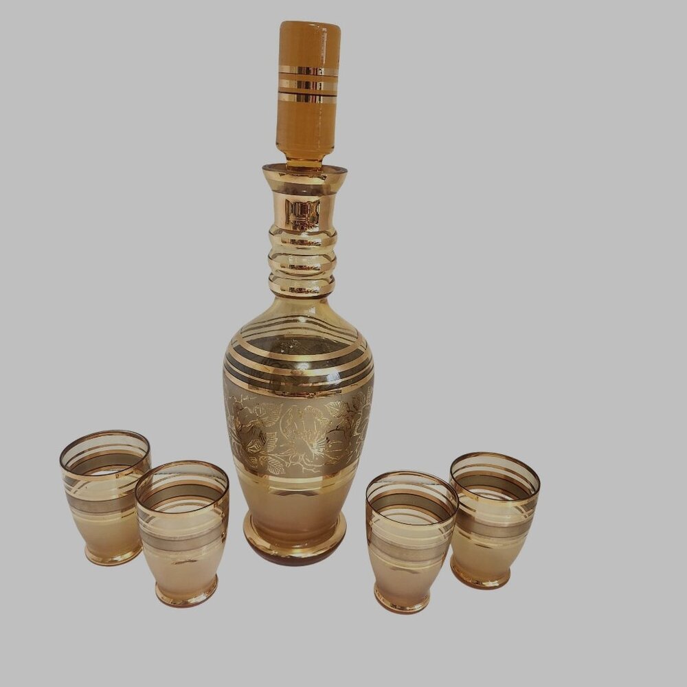 MCM Bohemia liquor, Brandy Decanter Barware with 4 glasses , Gold trim Amber
